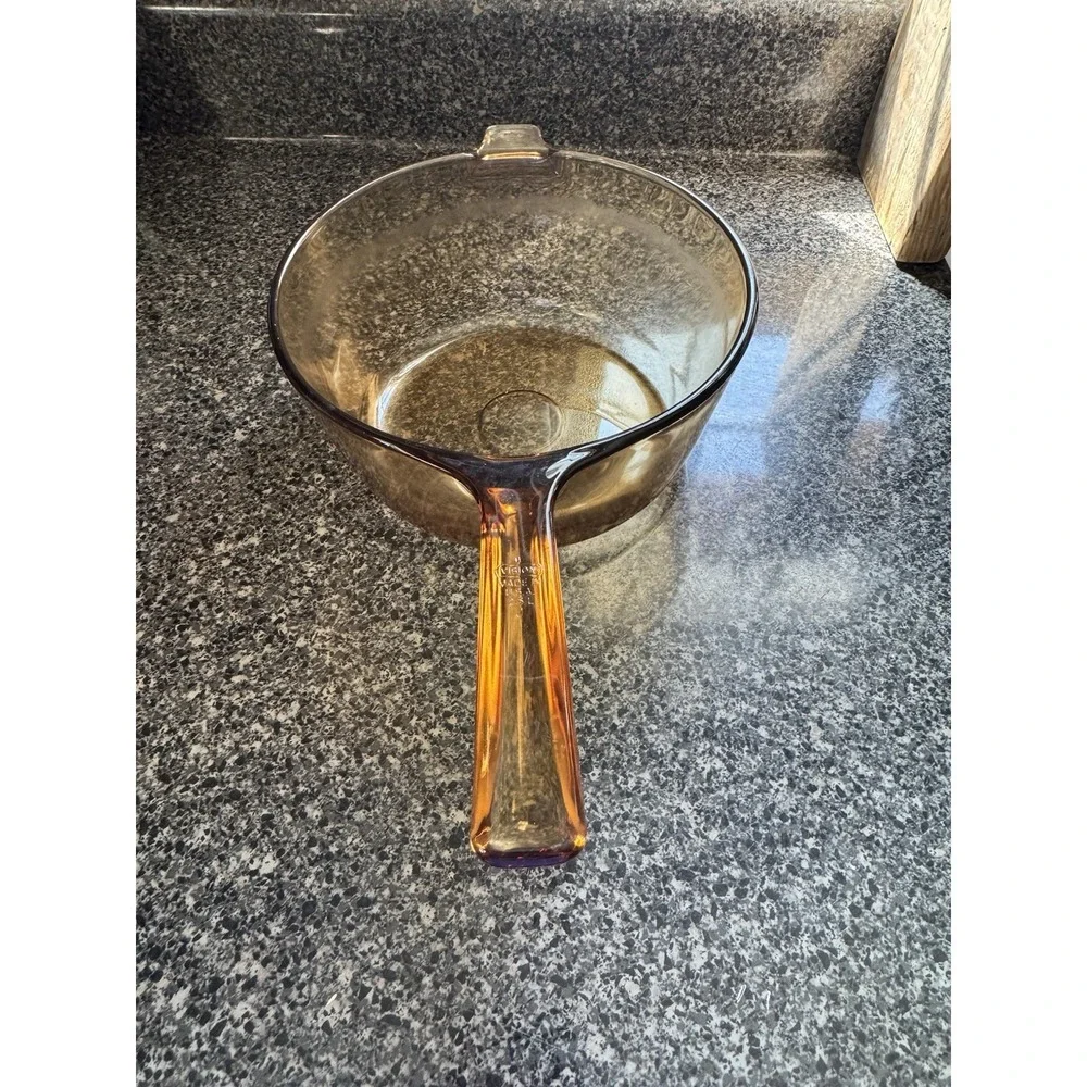 Vintage Corning Vision Ware Amber 2.5L Glass Saucepan Pot USA. No Lid